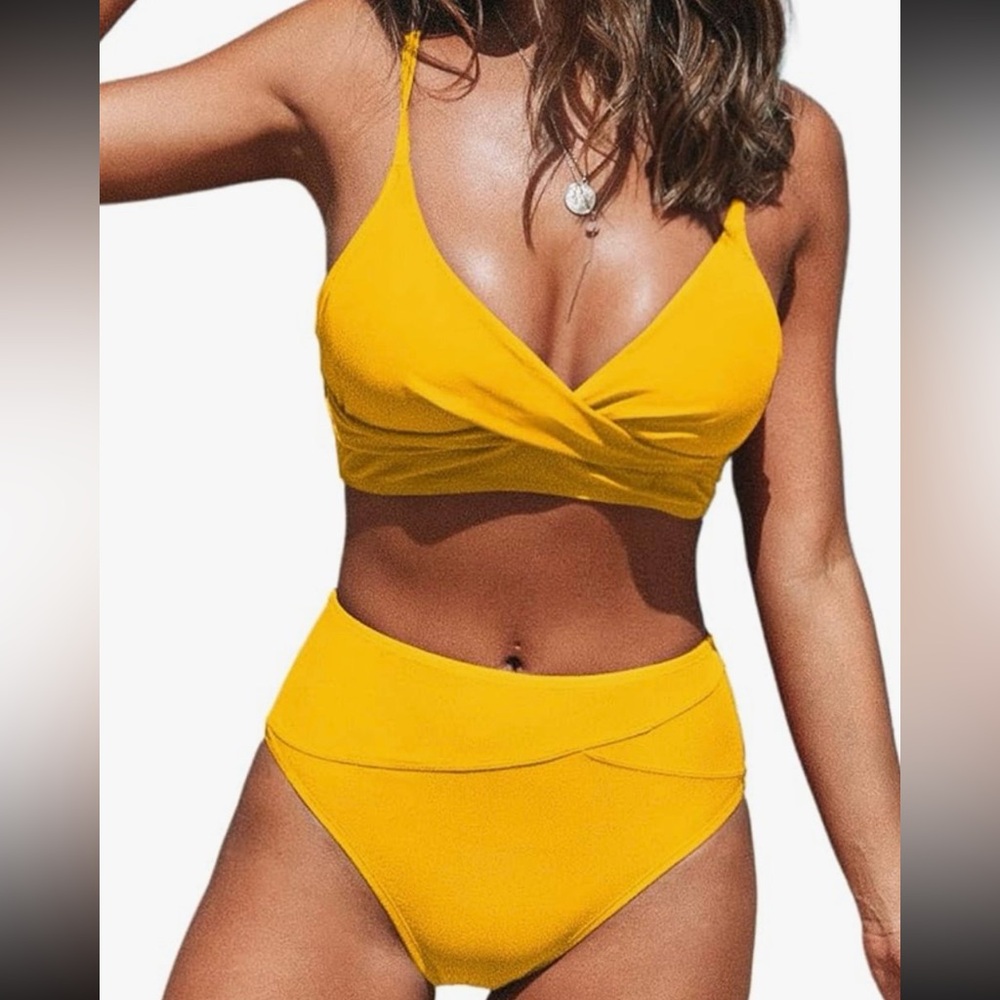 CUPSHE Yellow High Waisted V-Neck Bikini Women’s Small NWT Size Small H-23